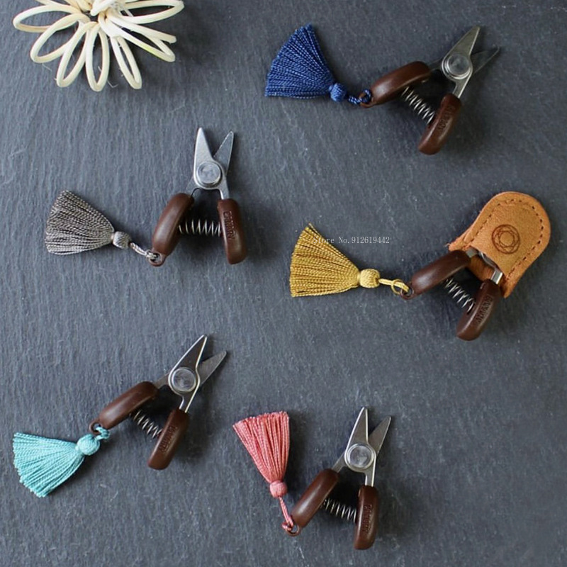 Embroidery Scissors Small - Милые маленькие ножницы кожаный продукт Режущий