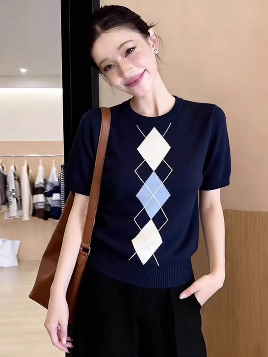 Embroidery Unique Design - Уникальный дизайн, синий вязаный женский топ