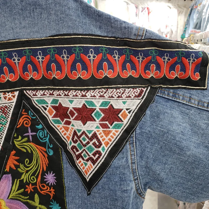 Embroidery Jeans - Винтажная синяя джинсовая куртка с вышивкой