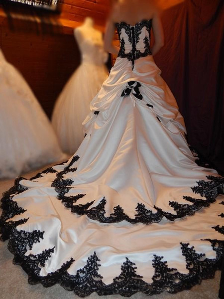 Винтажное свадебное платье в г – обзор и цена Embroidery White Dress