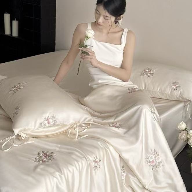 Роскошное пододеяльник из лиоц – обзор и цена Embroidery Quilt Cover